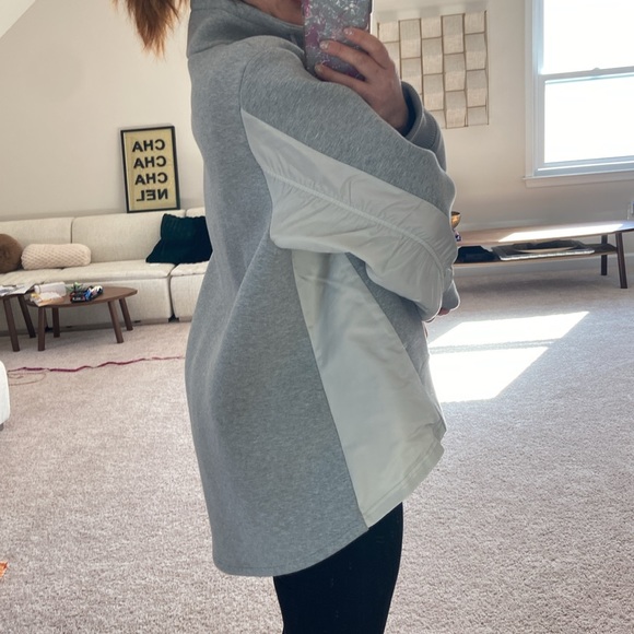 Zara zip up jacket. Xs-s - Picture 12 of 16